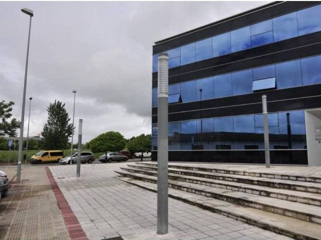 Local Comercial en alquiler en Iruñerria, Navarra