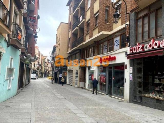 Local Comercial en alquiler en Aranda De Duero Local Comercial en alquiler en Aranda De Duero