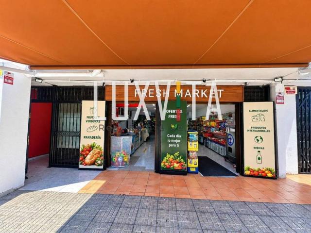 Local Comercial en alquiler en Los Cristianos, Arona