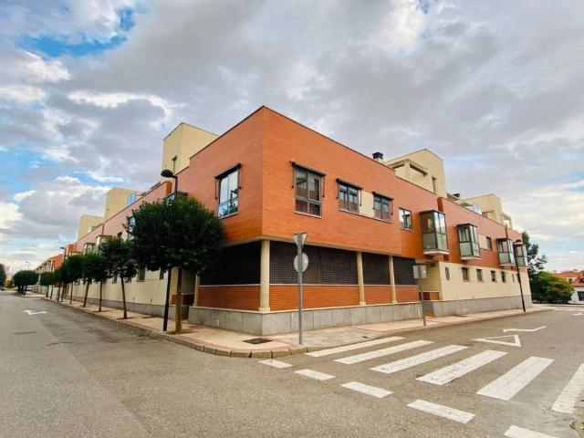 Local Comercial en alquiler en Arroyo, Arroyo De La Encomienda