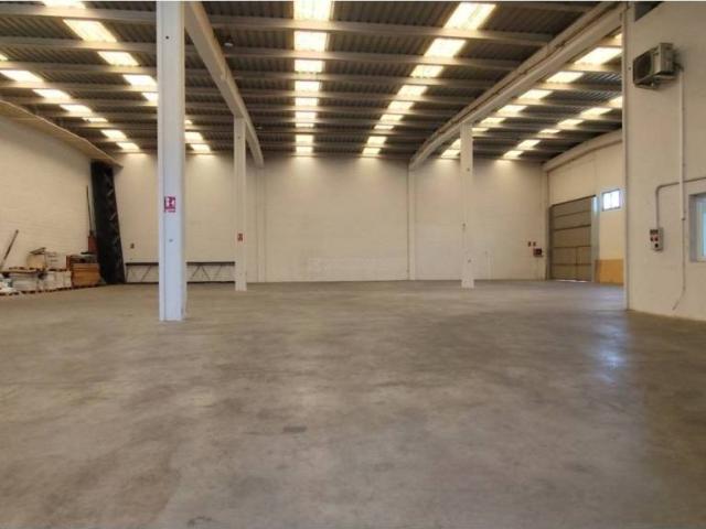 Local Comercial en alquiler en Arrúbal, La Rioja