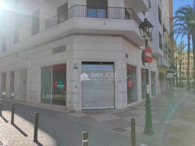 Local Comercial en alquiler en Aspe