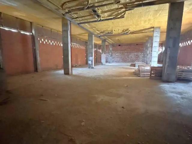 Local Comercial en alquiler en Azuqueca De Henares, Castilla-La Mancha
