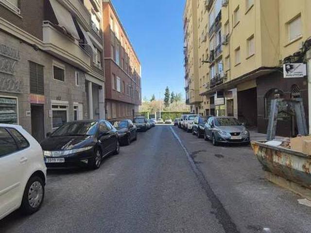 Local Comercial en alquiler en Antonio Domínguez, Tierra de Badajoz