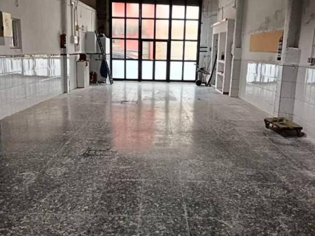 Local Comercial en alquiler en Barcelonès, Catalunya