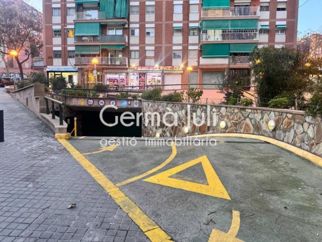 Local Comercial en alquiler en Barcelonès, Catalunya