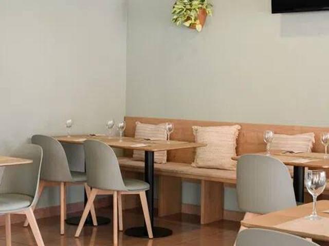 Local Comercial en alquiler en Pla de l'Estany, Catalunya