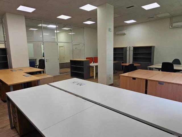 Local Comercial en alquiler en Burtzeña, Barakaldo