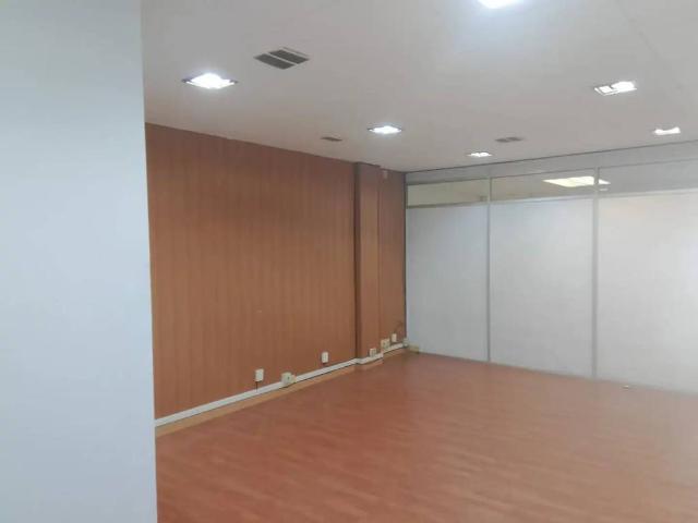 Local Comercial en alquiler en Barri Antic, Barberà del Vallès