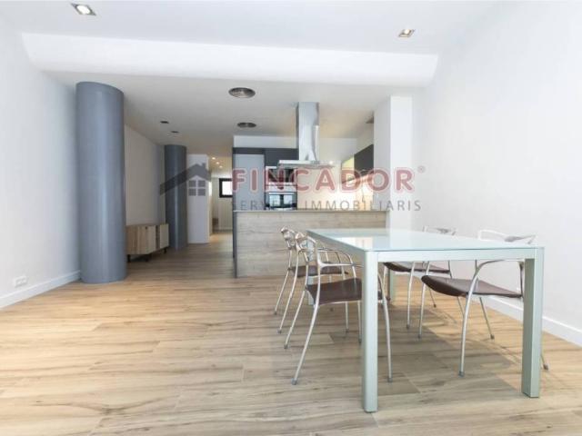 Local Comercial en venta en Barcelonès, Catalunya
