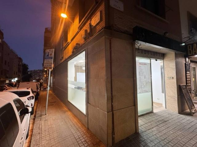 Local Comercial en alquiler en Nou Barris, Barcelonès