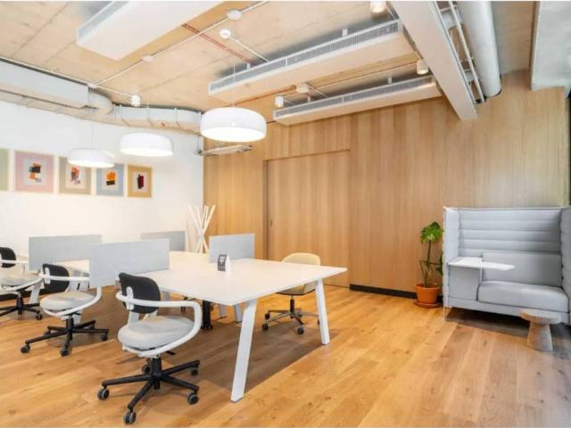 Local Comercial en alquiler en Eixample, Barcelonès
