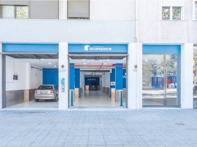 Local Comercial en alquiler en Barcelona, la Sagrera