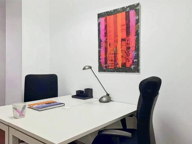 Local Comercial en alquiler en Abando, Bilbao