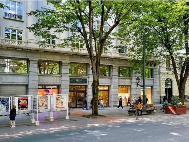 Local Comercial en alquiler en Abando, Bilbao