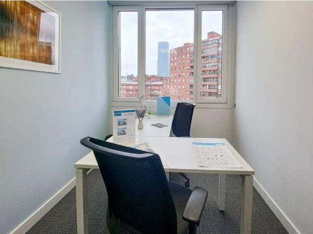 Local Comercial en alquiler en Deusto, Bilbao