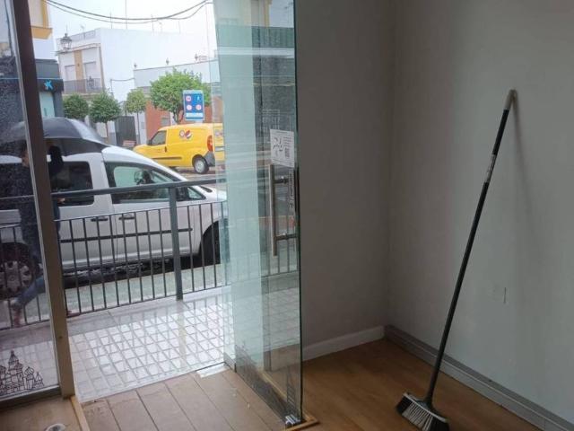 Local Comercial en alquiler en Bormujos
