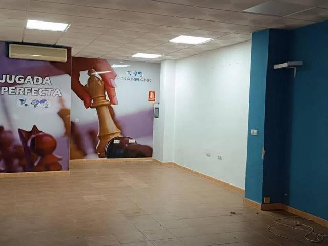 Local Comercial en alquiler en Bormujos