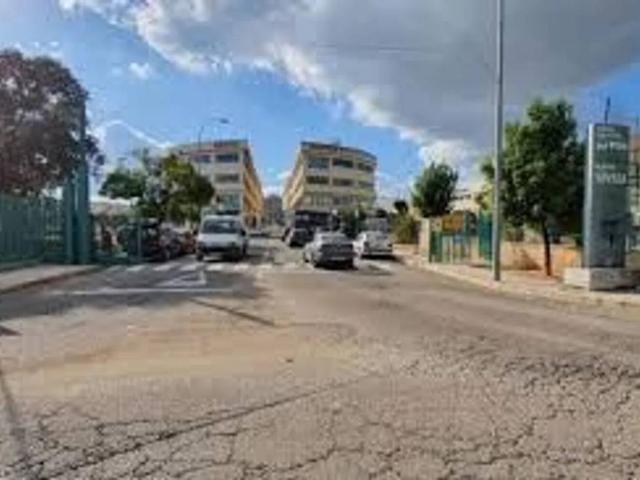 Local Comercial en alquiler en Bormujos