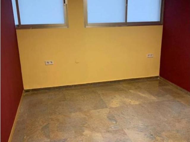 Local Comercial en alquiler en Burgos, Castilla y León