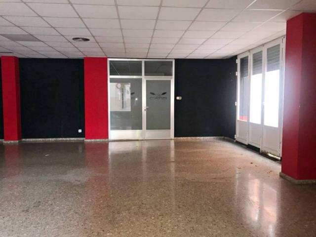 Local Comercial en venta en Burjassot, València / Valencia