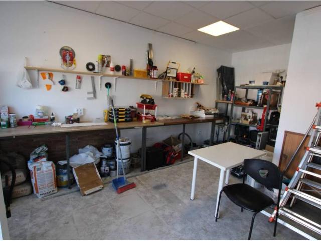 Local Comercial en venta en Cabanillas Del Campo, Castilla-La Mancha