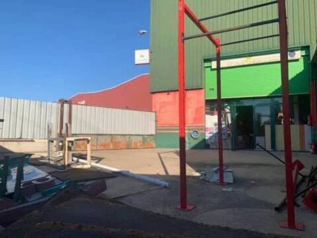 Local Comercial en alquiler en Cabanillas del Campo, Guadalajara