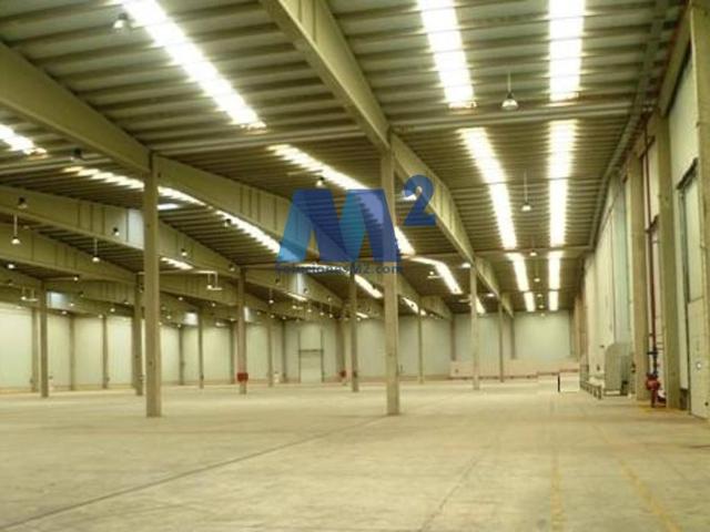 Local Comercial en alquiler en Cabanillas Del Campo