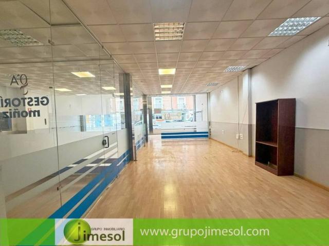 Local Comercial en alquiler en Cabra, Andalucía