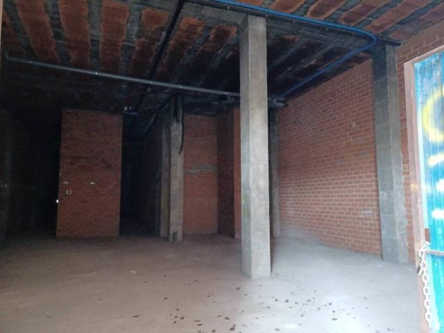Local Comercial en alquiler en Cánovas, Cáceres