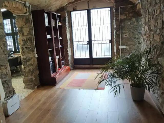 Local Comercial en alquiler en Bages, Catalunya