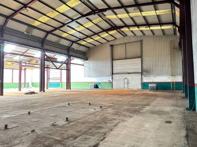 Local Comercial en alquiler en Camargo, Cantabria