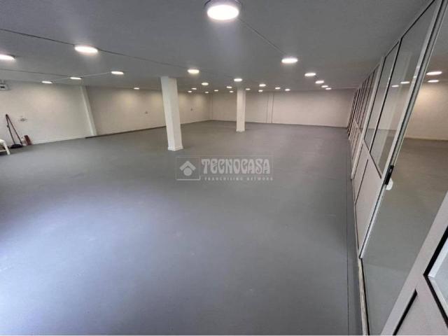 Local Comercial en alquiler en Camargo, Cantabria