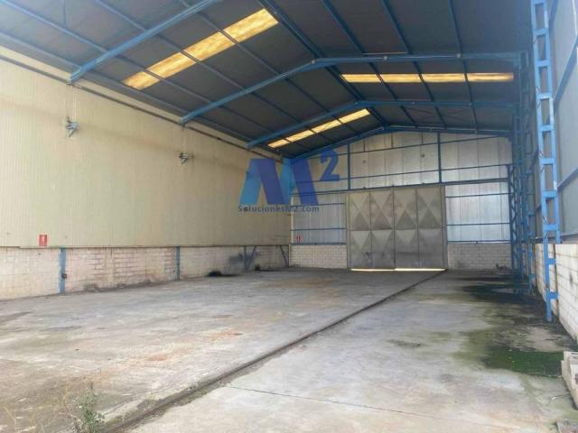 Local Comercial en alquiler en Camarma De Esteruelas, Madrid