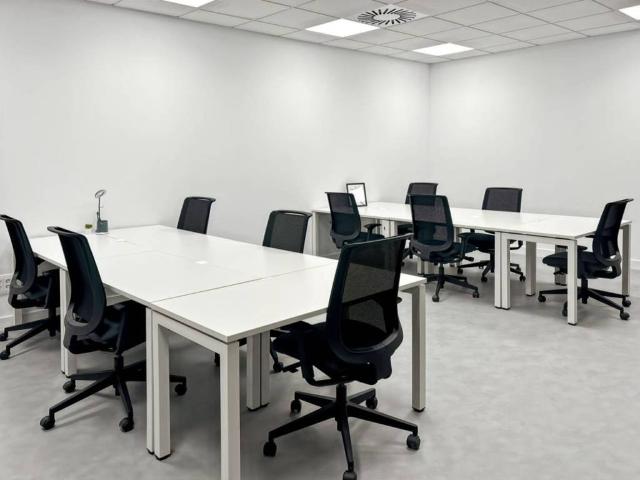 Local Comercial en alquiler en Coca de la Piñera, Camas