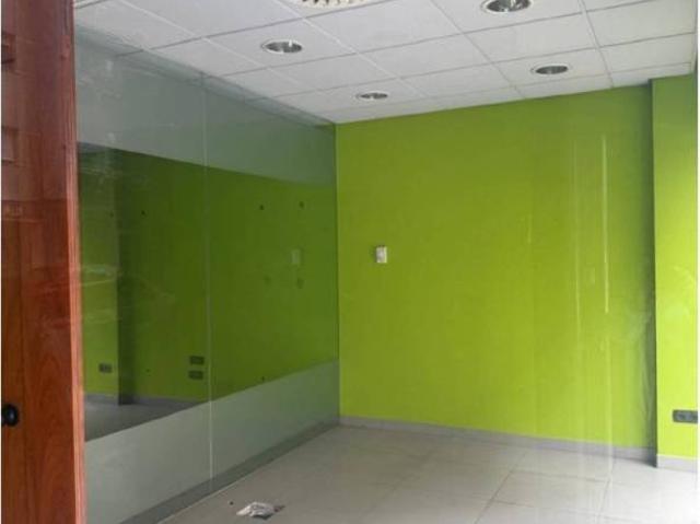 Local Comercial en alquiler en Cangas Del Narcea, Asturias