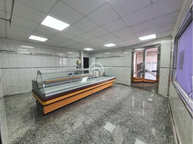 Local Comercial en alquiler en Carbajosa De La Sagrada