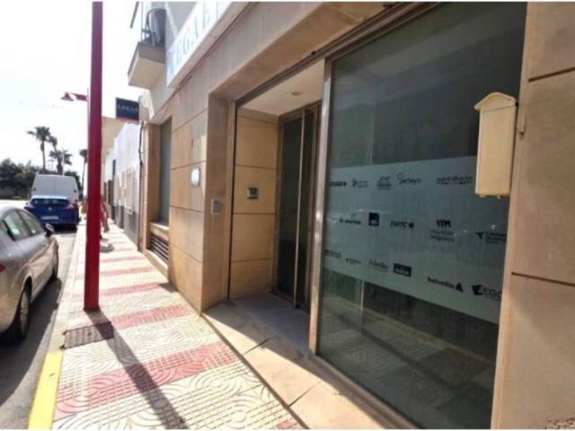Local Comercial en alquiler en Carboneras, Andalucía