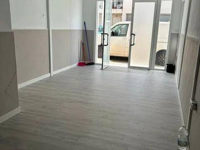 Local Comercial en alquiler en Valle del Guadalhorce, Andalucía