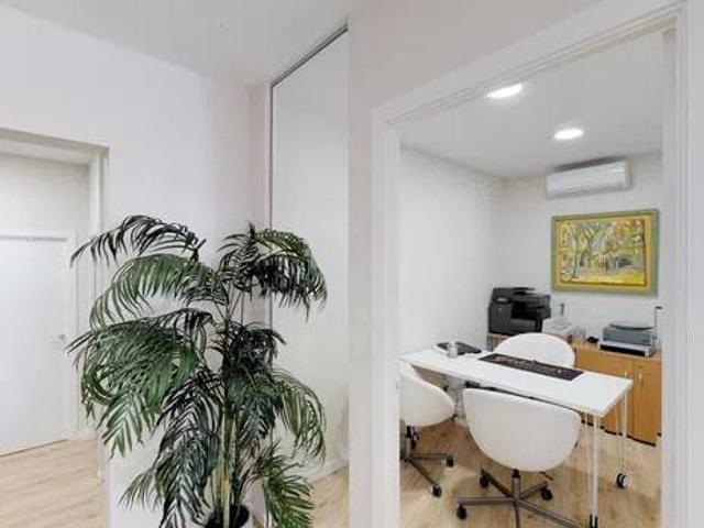 Local Comercial en alquiler en Baix Llobregat, Catalunya