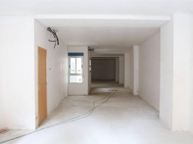 Local Comercial en alquiler en Castellón De La Plana, Grup Sant Vicent Ferrer