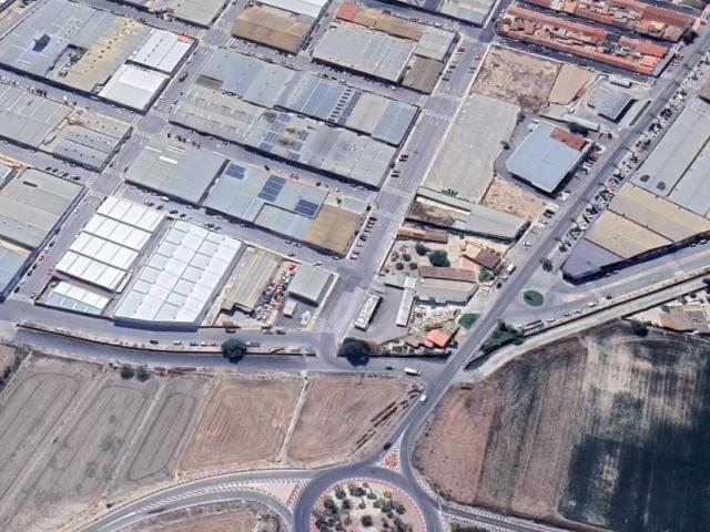 Local Comercial en alquiler en Catral