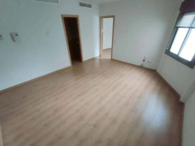Local Comercial en alquiler en Ciudad Real, Castilla-La Mancha