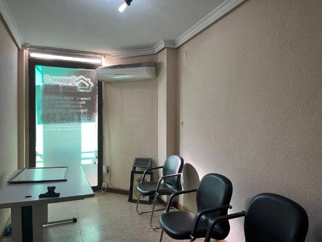 Local Comercial en alquiler en Ciudad Real, Castilla-La Mancha