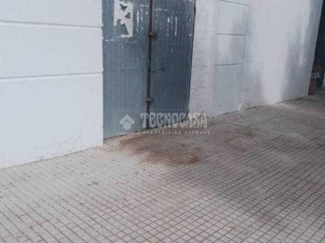 Local Comercial en alquiler en Conil De La Frontera, Cádiz