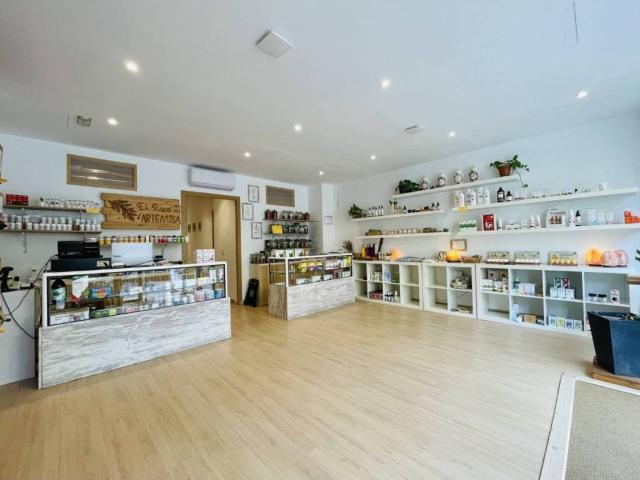 Local Comercial en alquiler en Corbera de Llobregat, Barcelona
