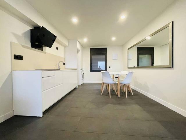 Local Comercial en alquiler en Baix Llobregat, Catalunya