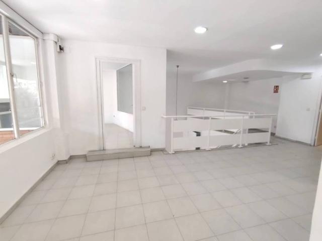 Local Comercial en alquiler en Baix Llobregat, Catalunya