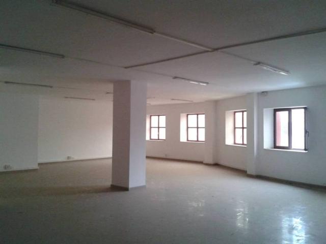 Local Comercial en alquiler en Baix Llobregat, Catalunya