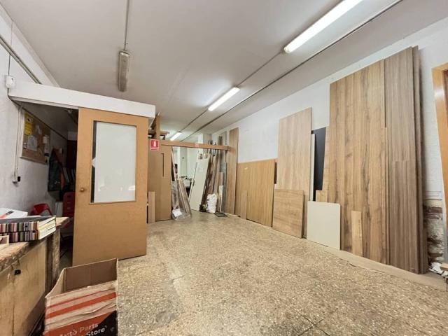 Local Comercial en alquiler en Almeda, Baix Llobregat